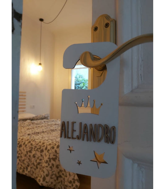 Placa de Madera Personalizada Corona Pomo Puerta