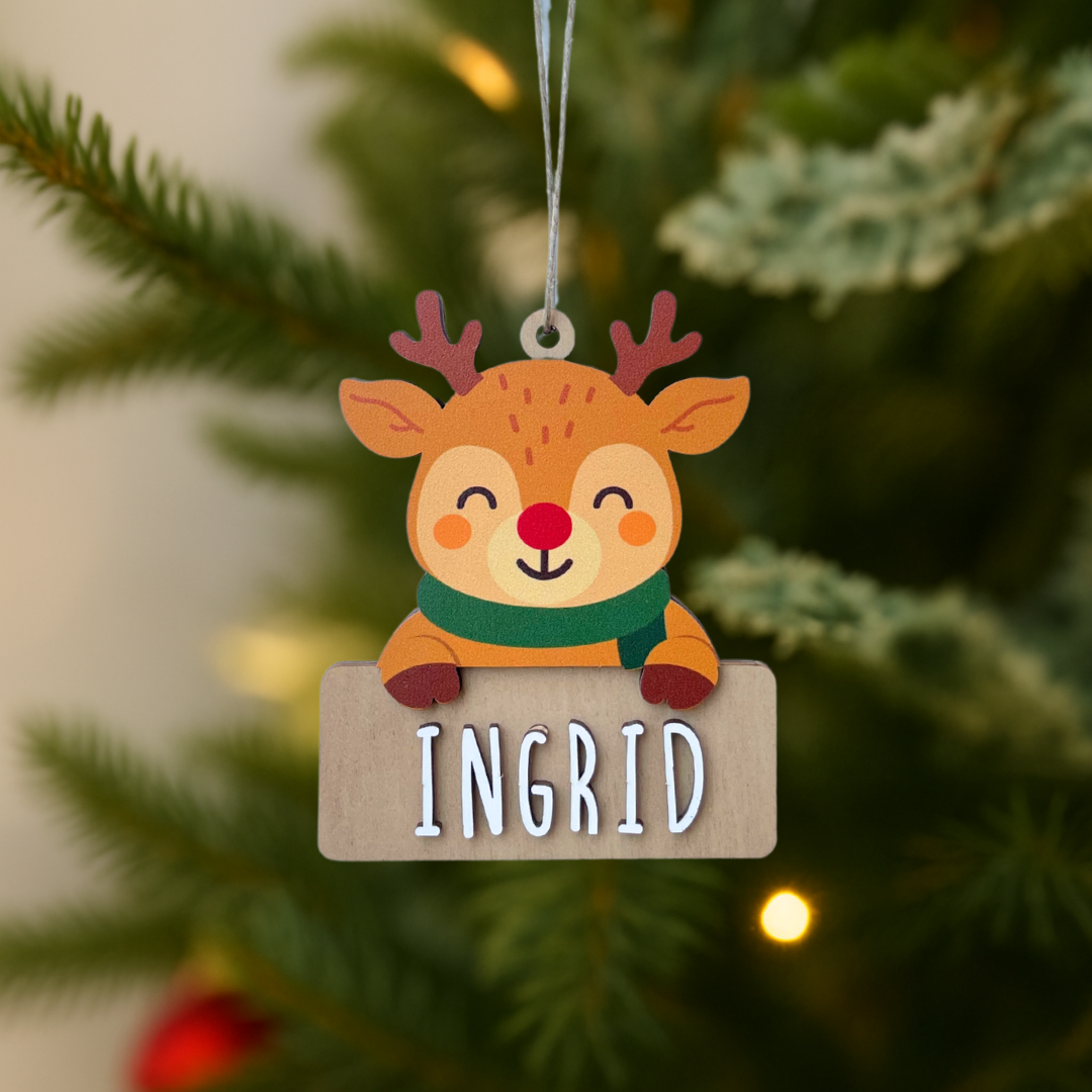 Adorno de Navidad reno de madera con nombre