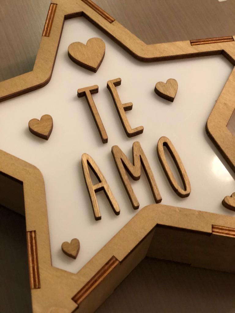 Lámpara TE AMO San Valentín